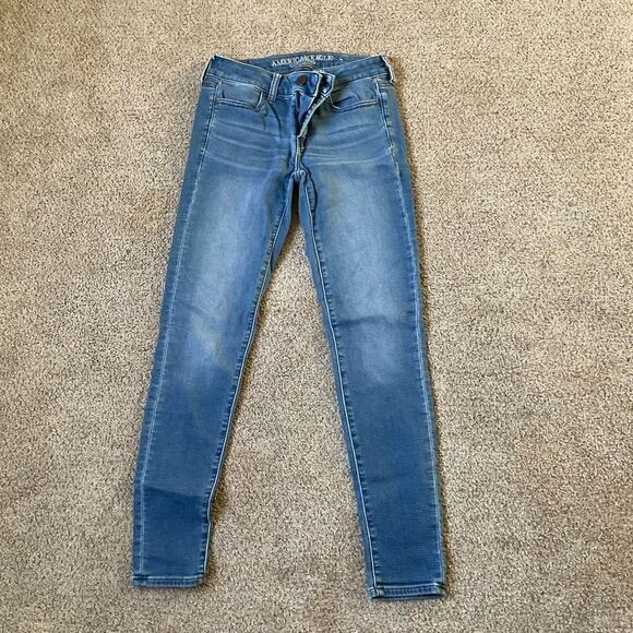 AEO American Eagle Super Stretch Jegging Skinny Jeans - Size 2 Light-Medium Wash - Picture 3 of 9